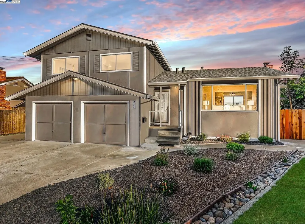 1933 Riverbank Castro Valley CA 94546