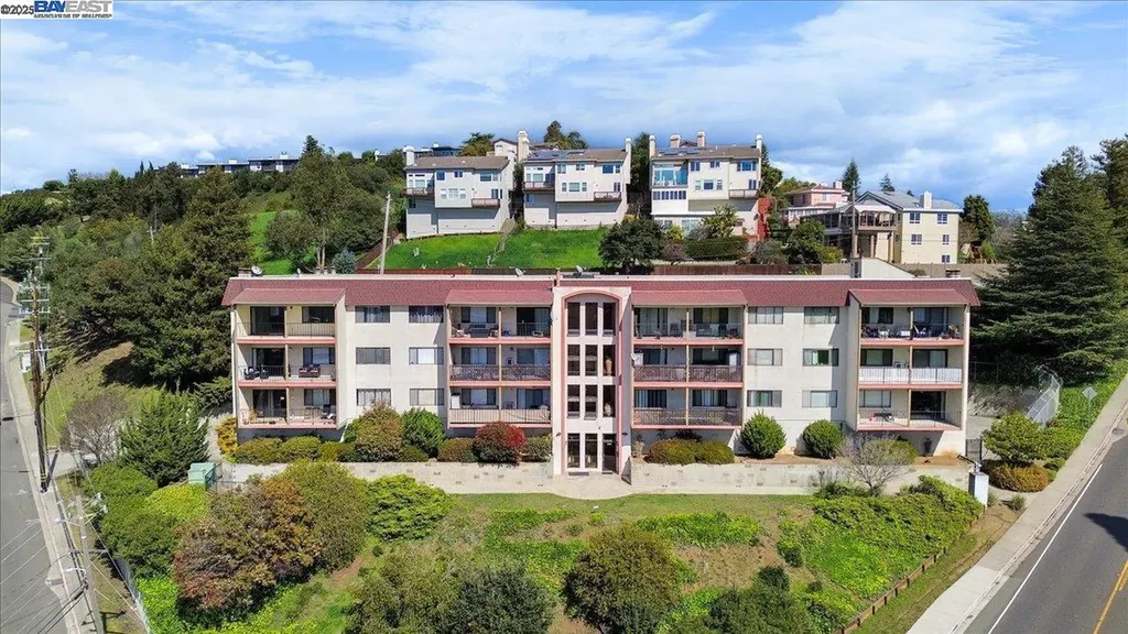 2500 Miramar Avenue Castro Valley CA 94546