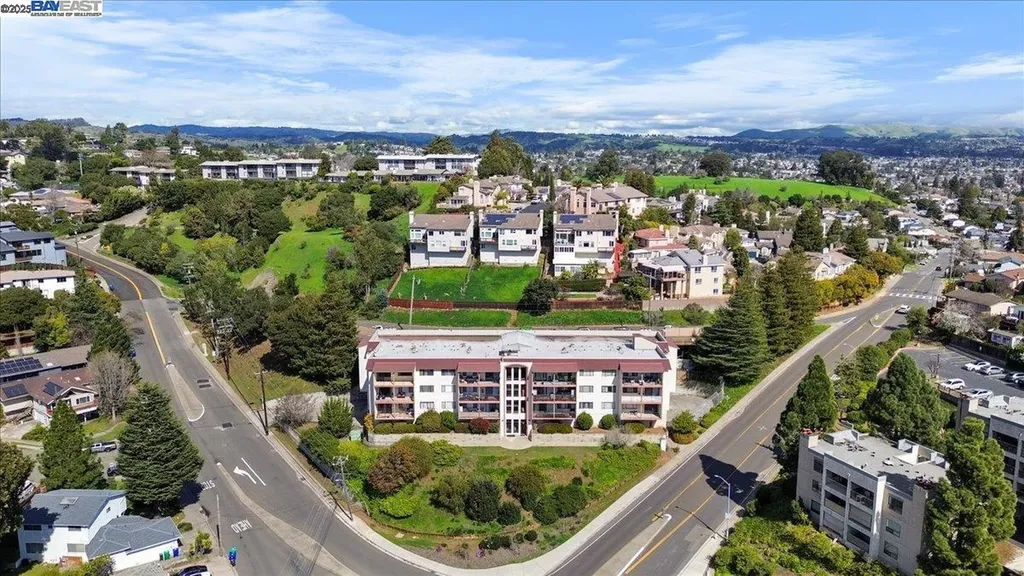 2500 Miramar Avenue Castro Valley CA 94546