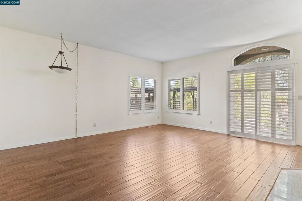 5541 Lanai Court Discovery Bay CA 94505