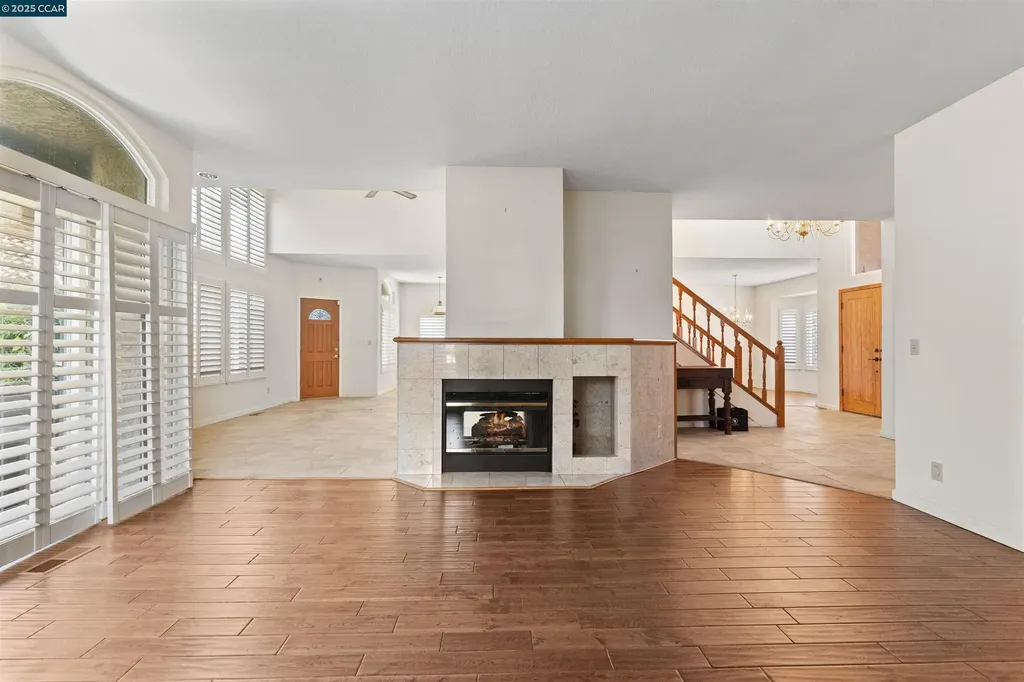 5541 Lanai Court Discovery Bay CA 94505