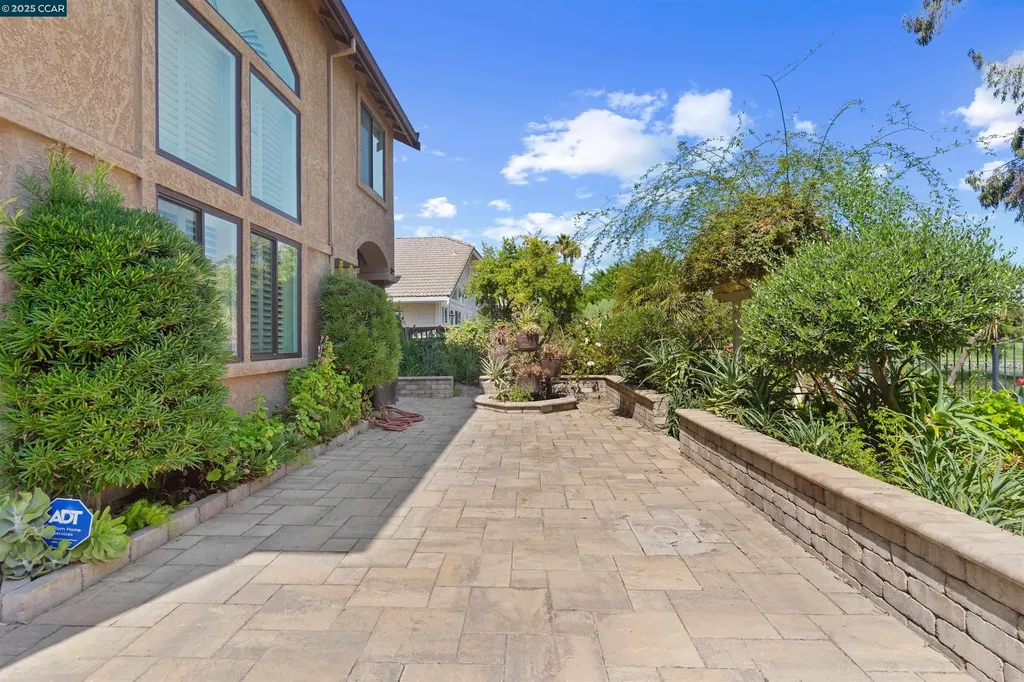 5541 Lanai Court Discovery Bay CA 94505