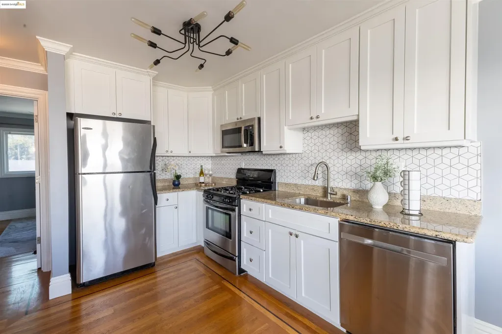 661 Peralta Avenue Unit 3 San Francisco CA 94110