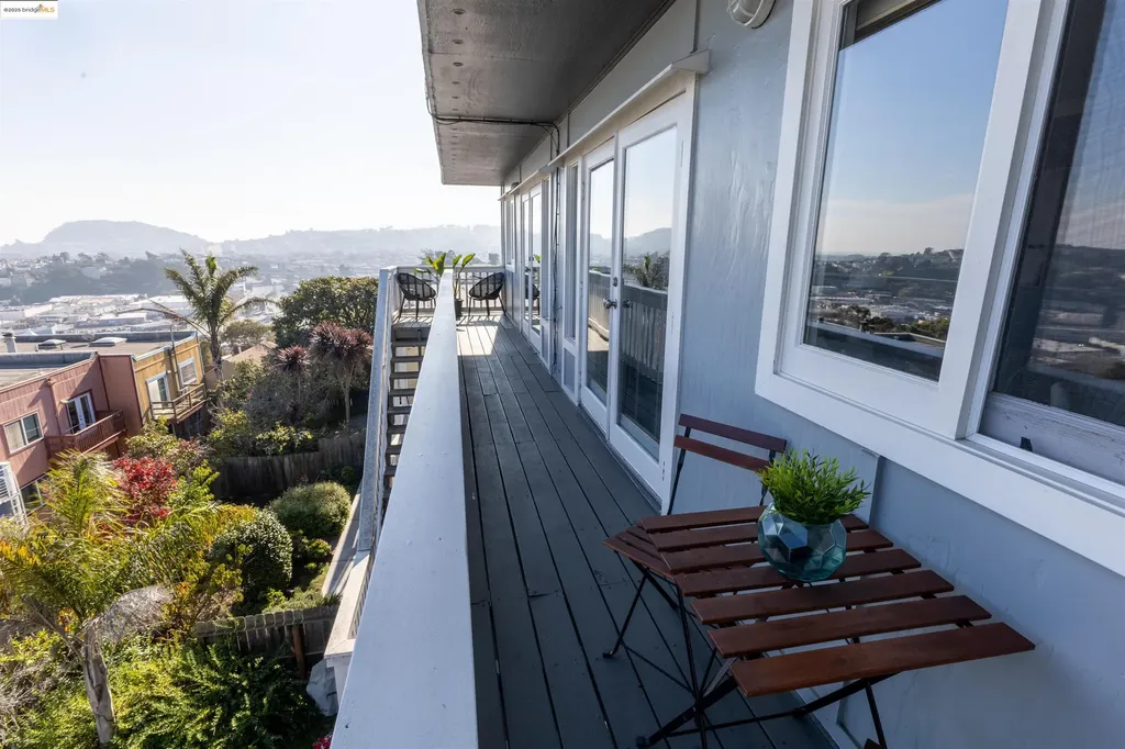 661 Peralta Avenue Unit 3 San Francisco CA 94110