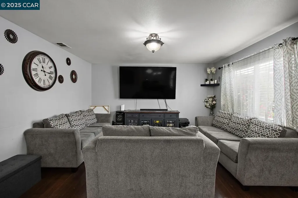 1214 Sereno Drive Vallejo CA 94589