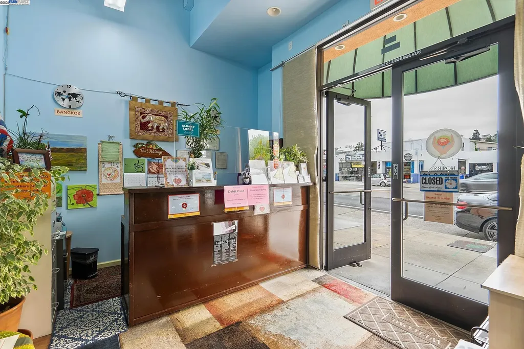 727 San Pablo Avenue Albany CA 94706