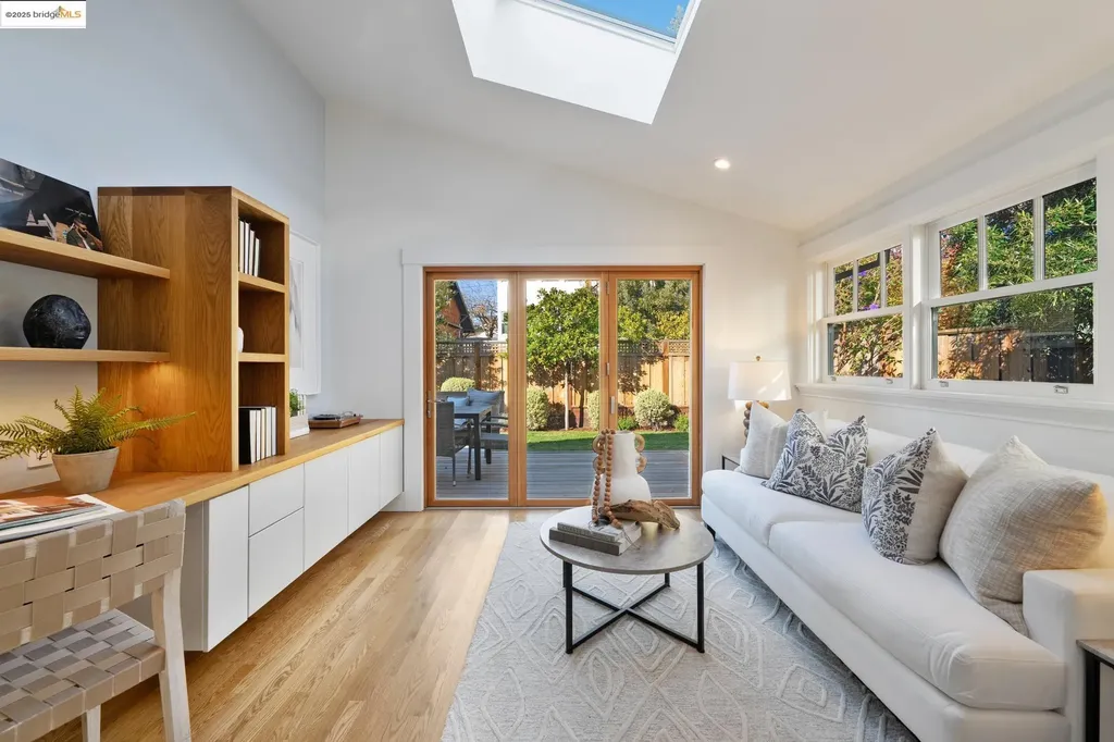 5522 Taft Avenue Oakland CA 94618