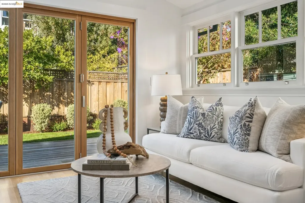 5522 Taft Avenue Oakland CA 94618