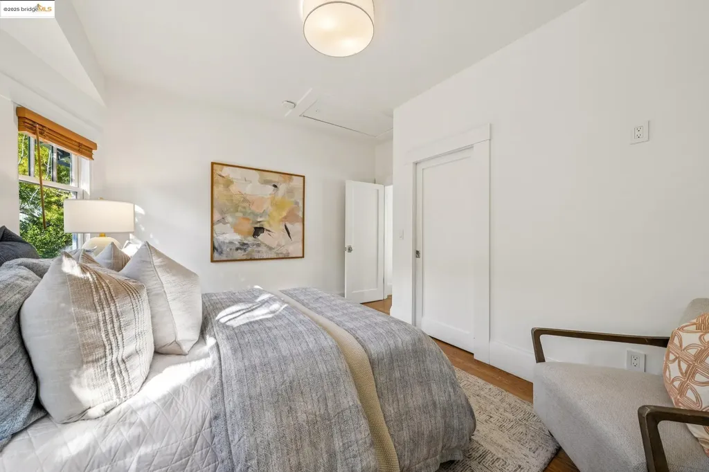 5522 Taft Avenue Oakland CA 94618