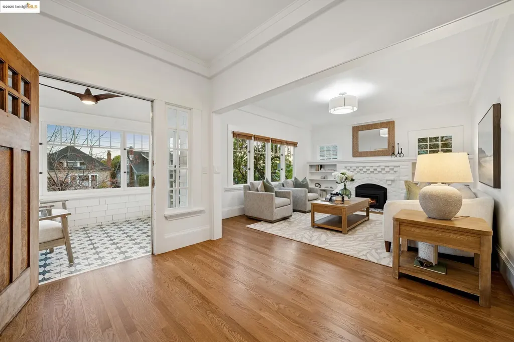 5522 Taft Avenue Oakland CA 94618