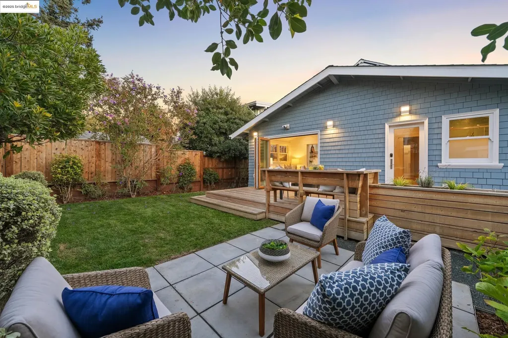 5522 Taft Avenue Oakland CA 94618