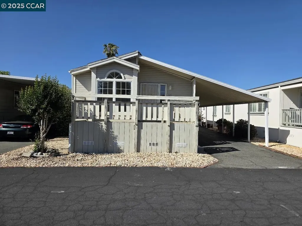 189 Kona Circle Pittsburg CA 94565