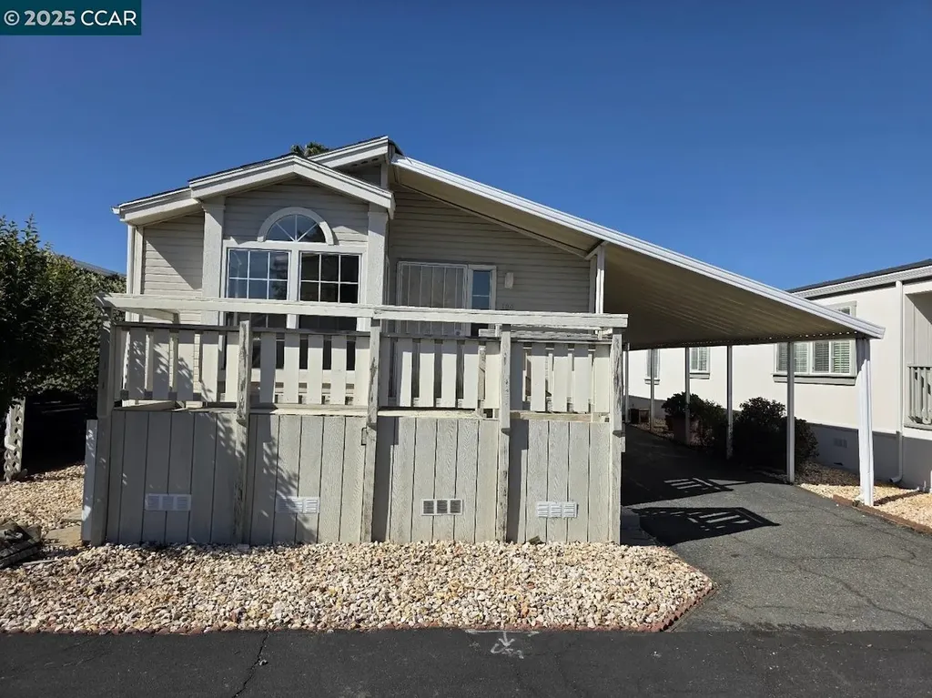 189 Kona Circle Pittsburg CA 94565
