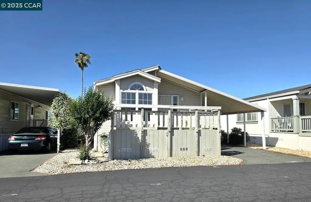 189 Kona Circle Pittsburg CA 94565