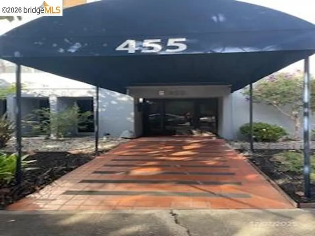 455 Crescent Street Oakland CA 94610