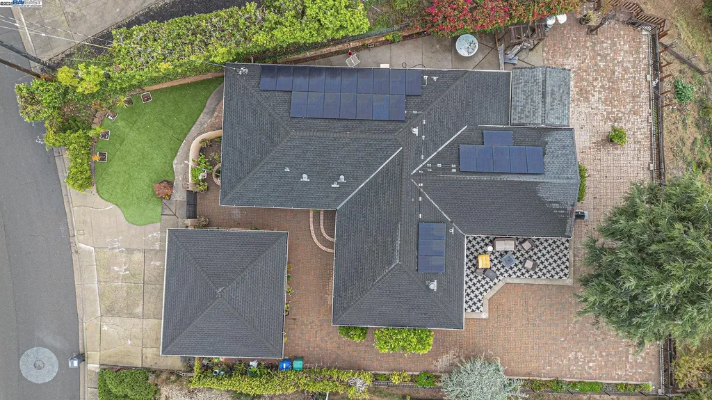 3393 Oakes Drive Hayward CA 94542