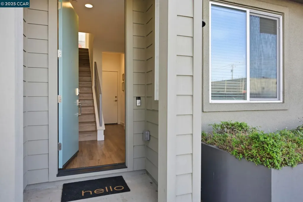 967 24th Street Oakland CA 94607