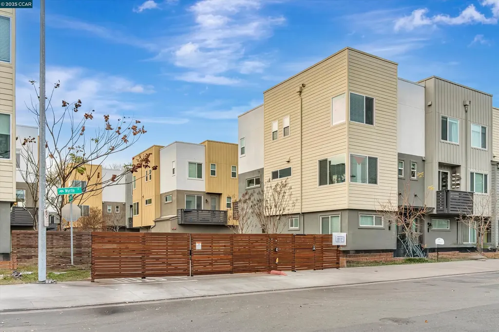 967 24th Street Oakland CA 94607