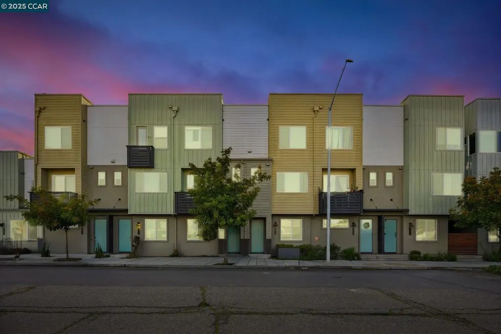 967 24th Street Oakland CA 94607