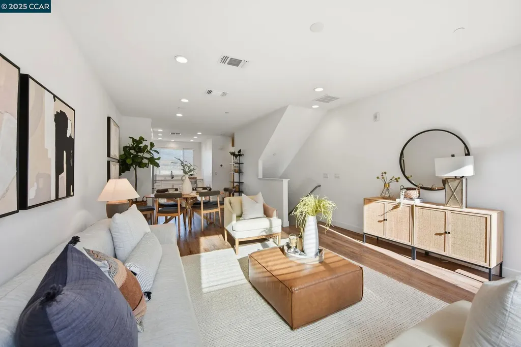 967 24th Street Oakland CA 94607