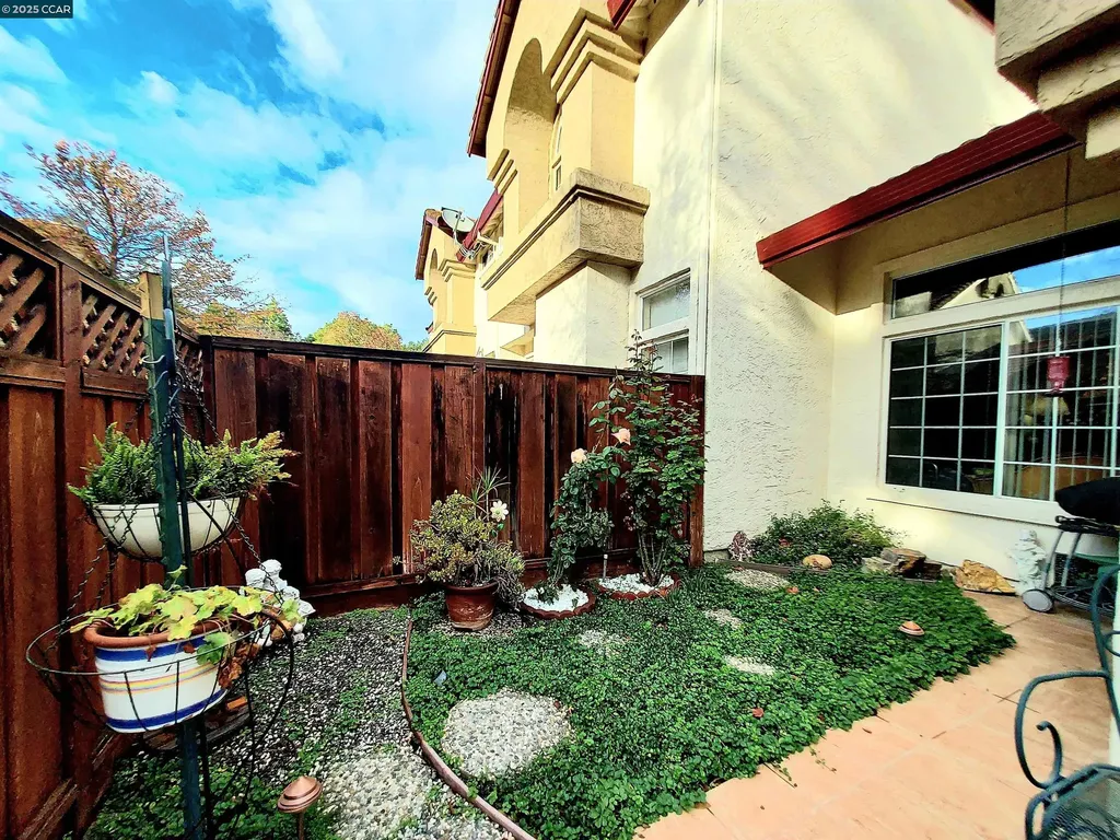 3080 Casadero Court Pleasanton CA 94588