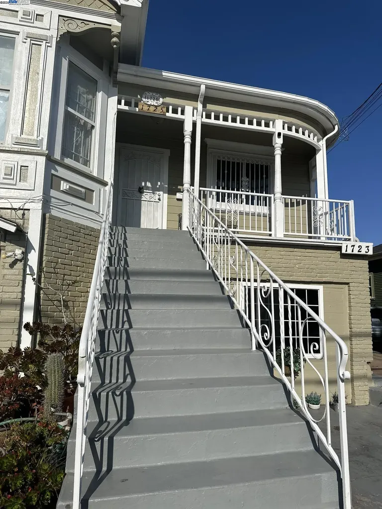 1725 96th Avenue Oakland CA 94603