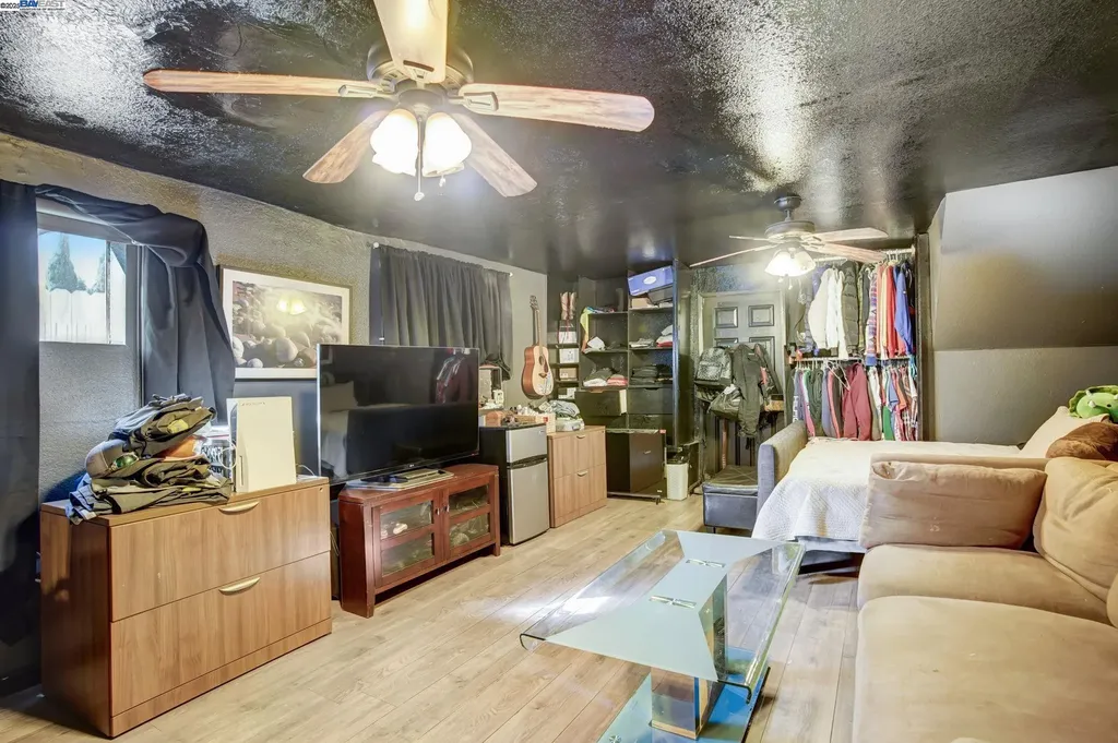 1725 96th Avenue Oakland CA 94603