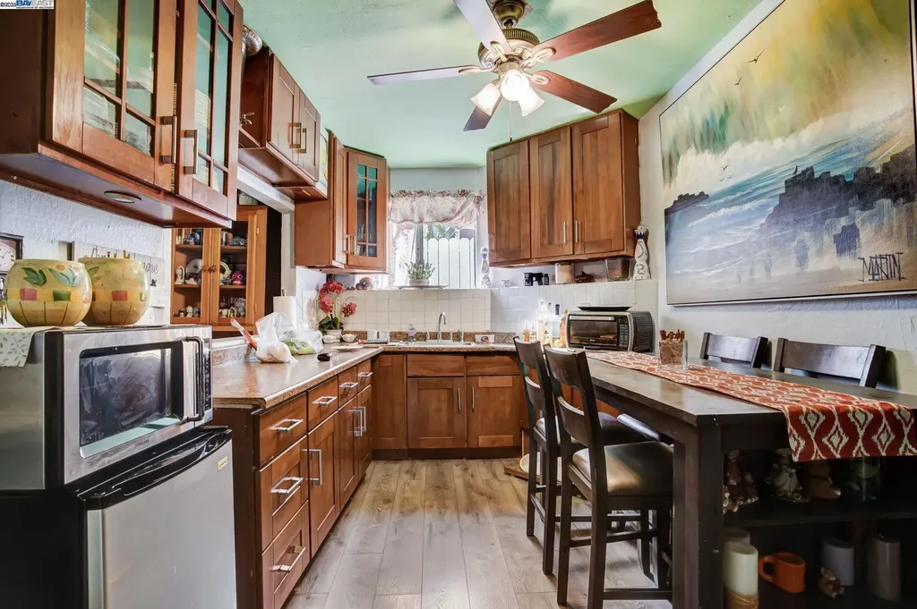 1725 96th Avenue Oakland CA 94603