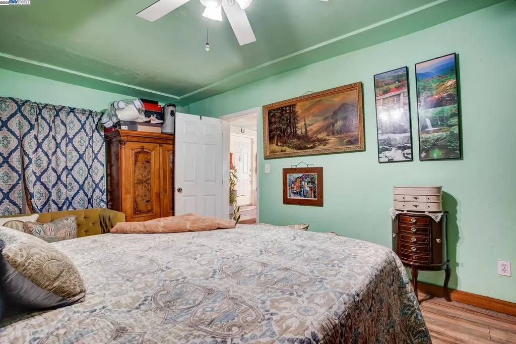 1725 96th Avenue Oakland CA 94603