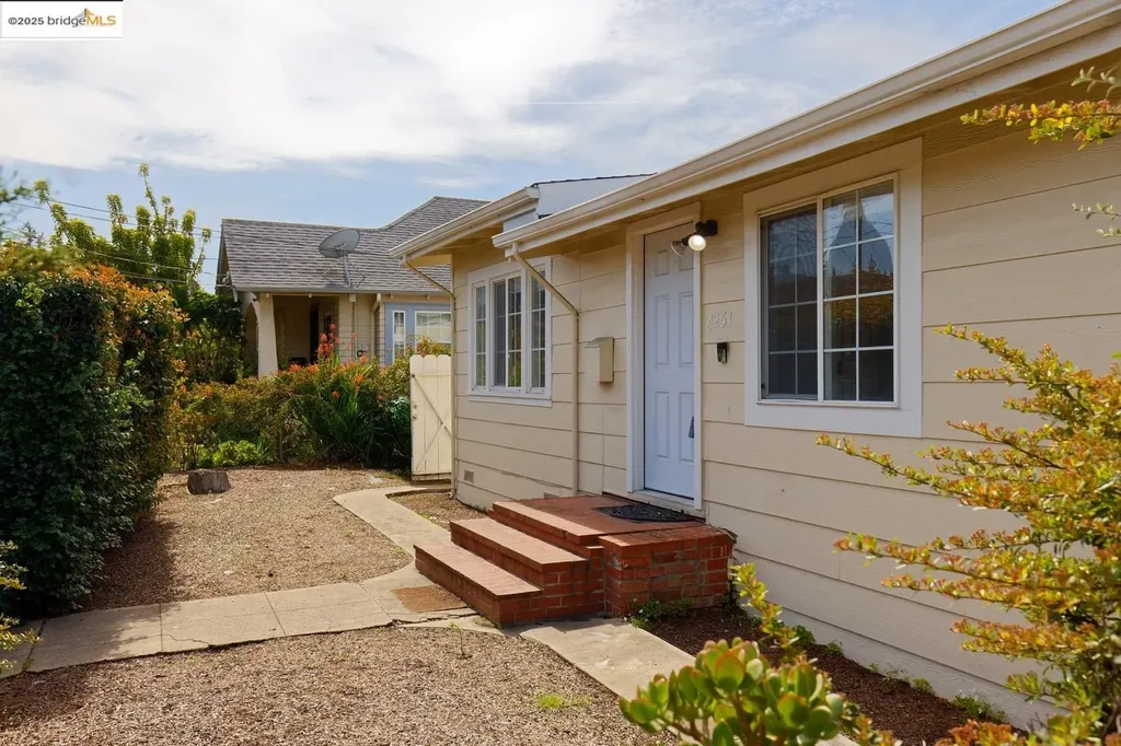 4251 Porter Street Oakland CA 94619