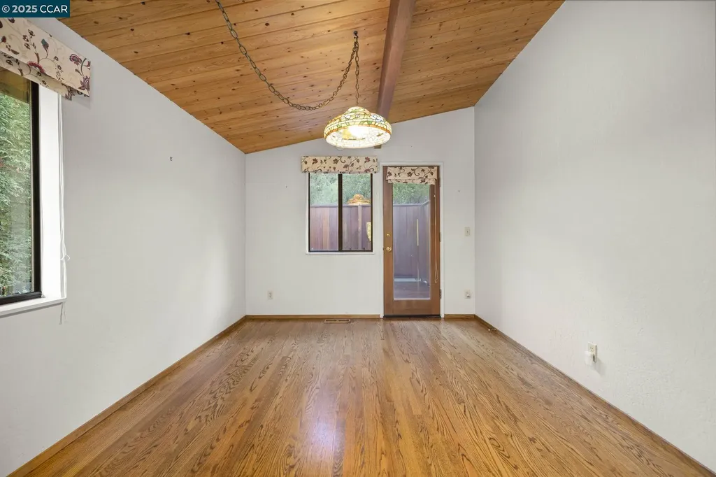 1383 Alvarado Road Berkeley CA 94705