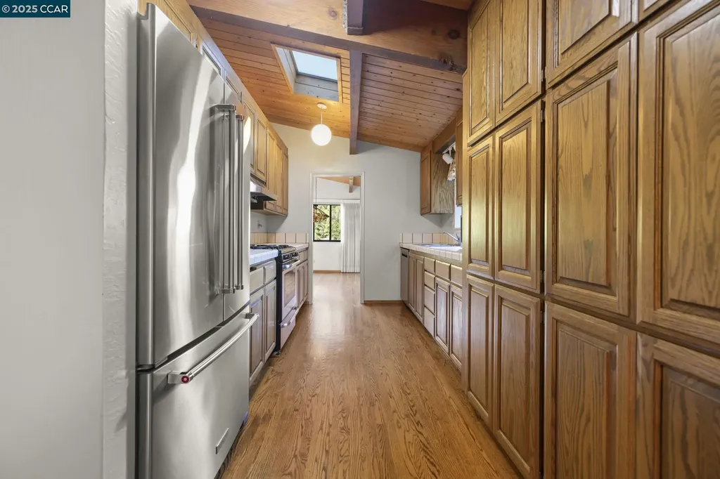 1383 Alvarado Road Berkeley CA 94705