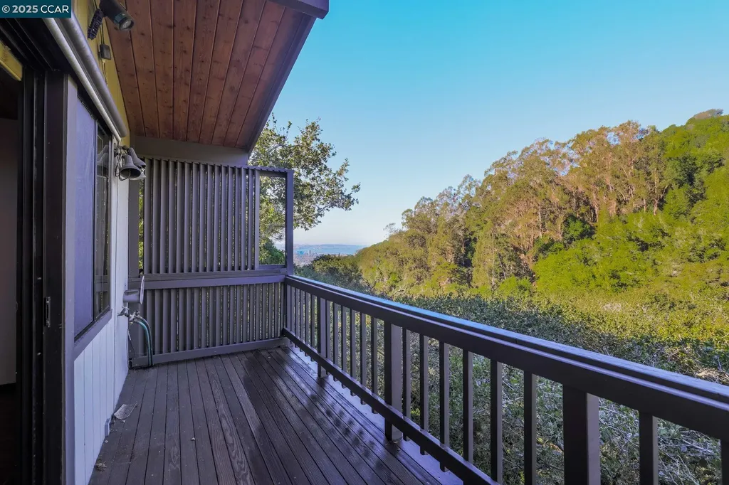 1383 Alvarado Road Berkeley CA 94705