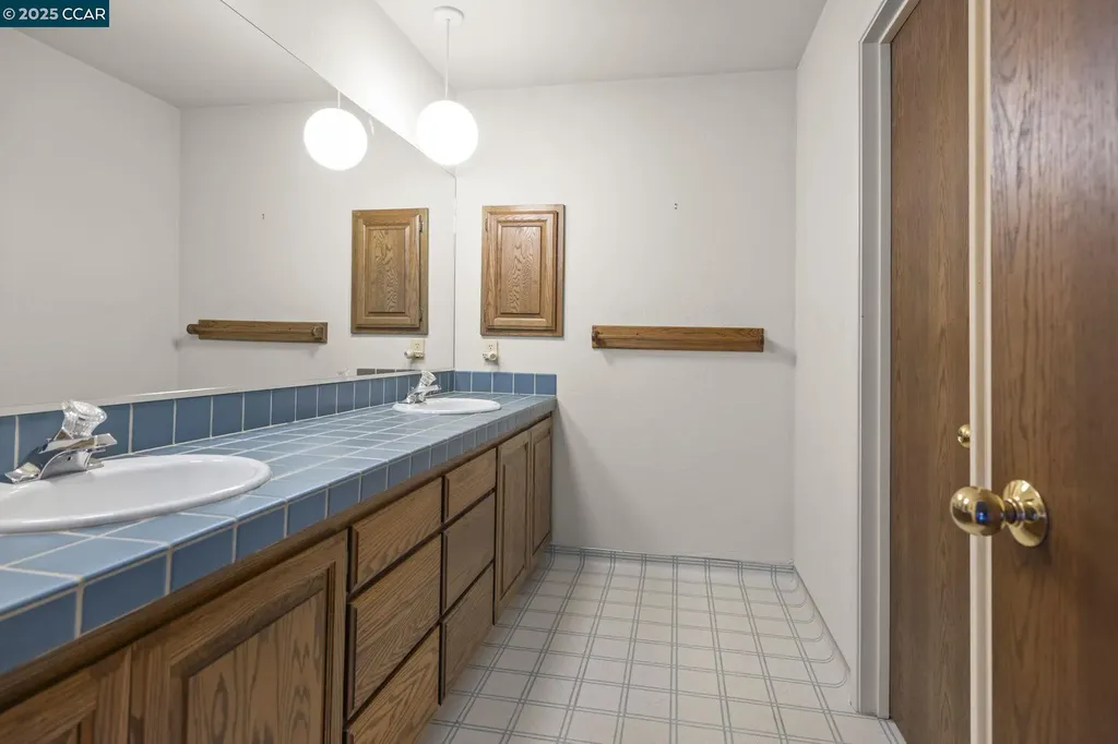 1383 Alvarado Road Berkeley CA 94705