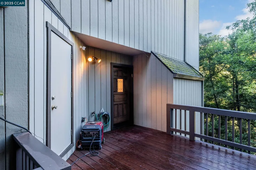 1383 Alvarado Road Berkeley CA 94705