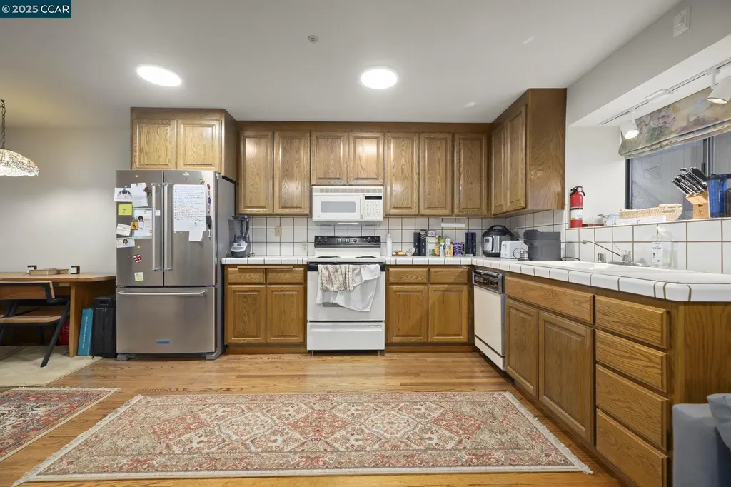 1383 Alvarado Road Berkeley CA 94705