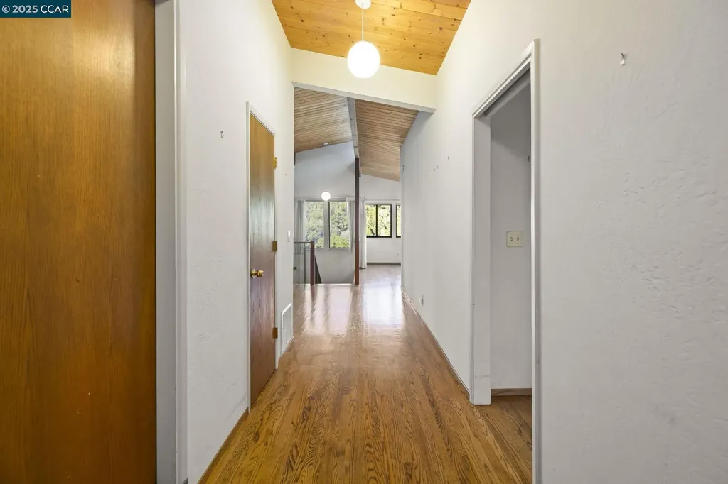 1383 Alvarado Road Berkeley CA 94705