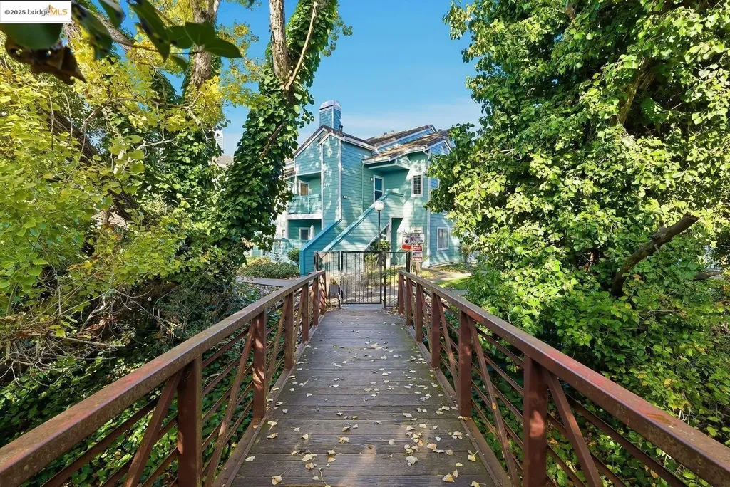 316 Dursey Drive Pinole CA 94564