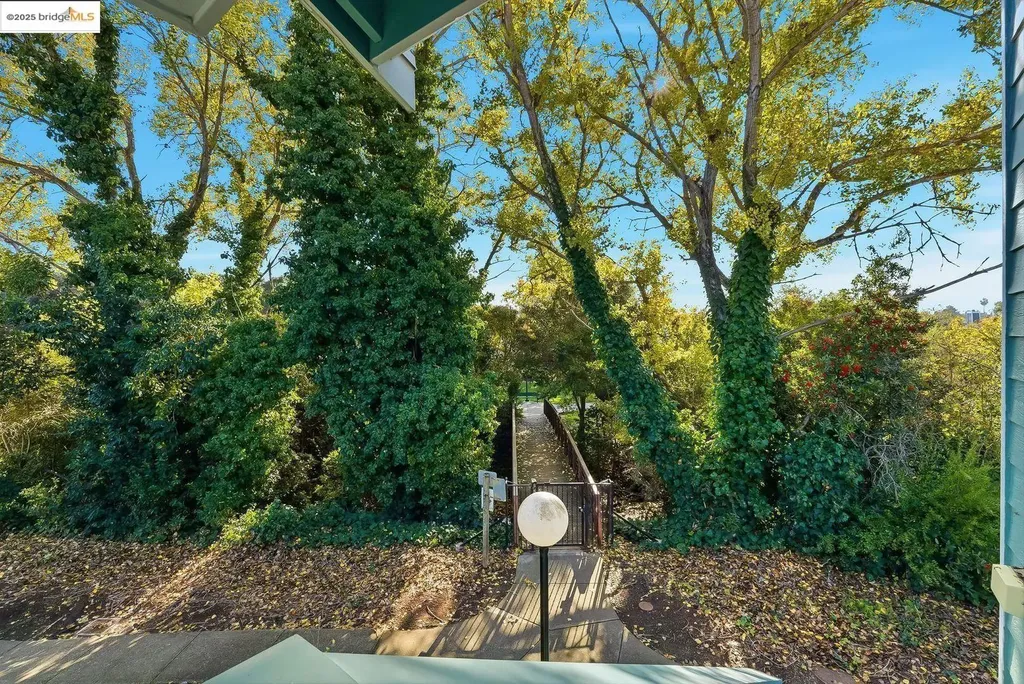 316 Dursey Drive Pinole CA 94564