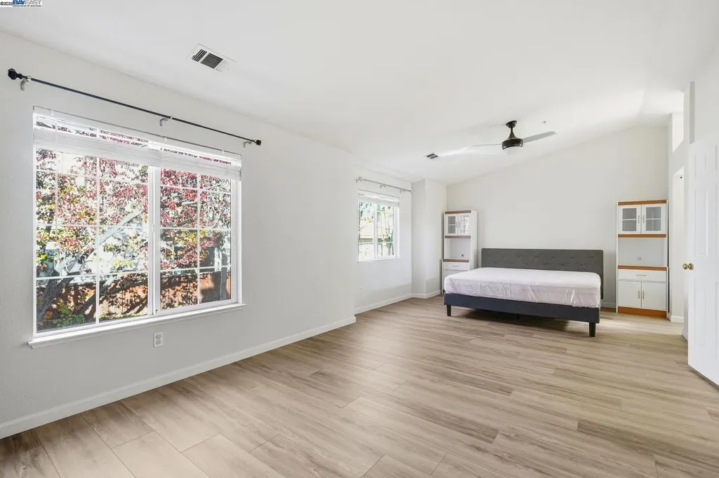 10856 Glengarry Lane Dublin CA 94568