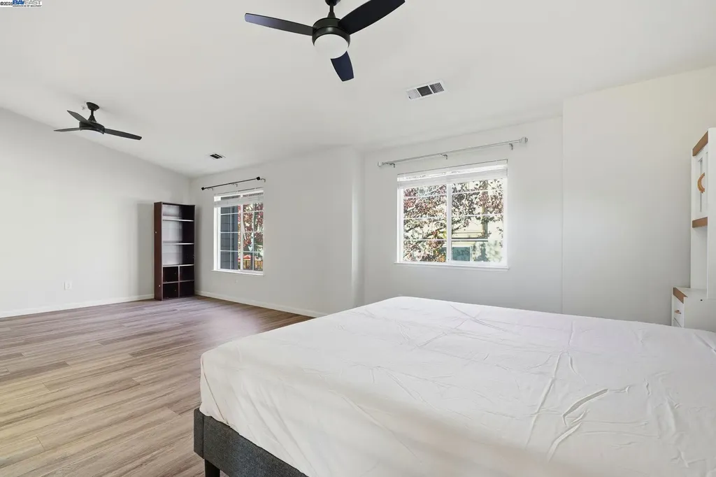10856 Glengarry Lane Dublin CA 94568