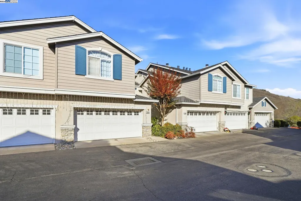 10856 Glengarry Lane Dublin CA 94568