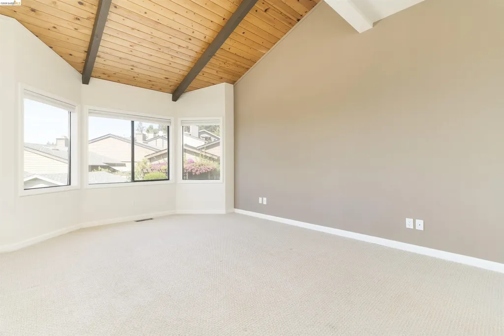 1881 Grand View Drive Oakland CA 94618
