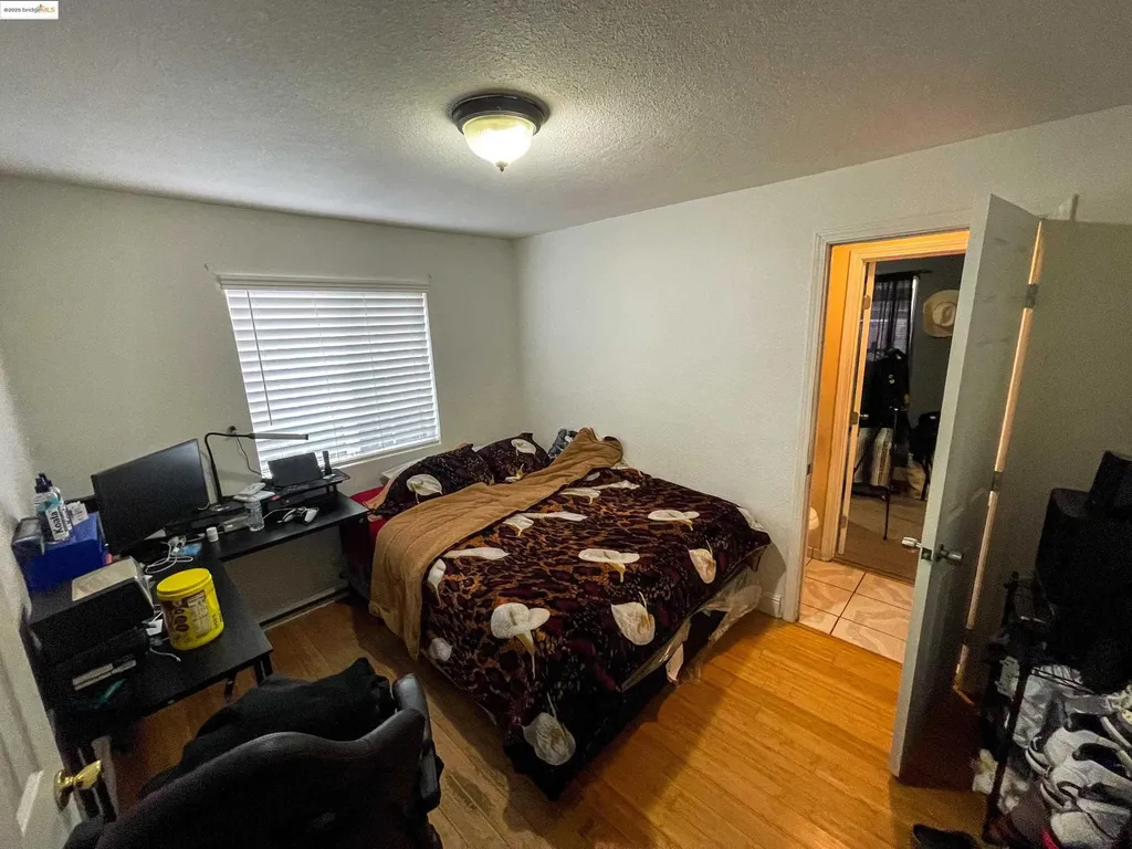 27777 12th Street Hayward CA 94544