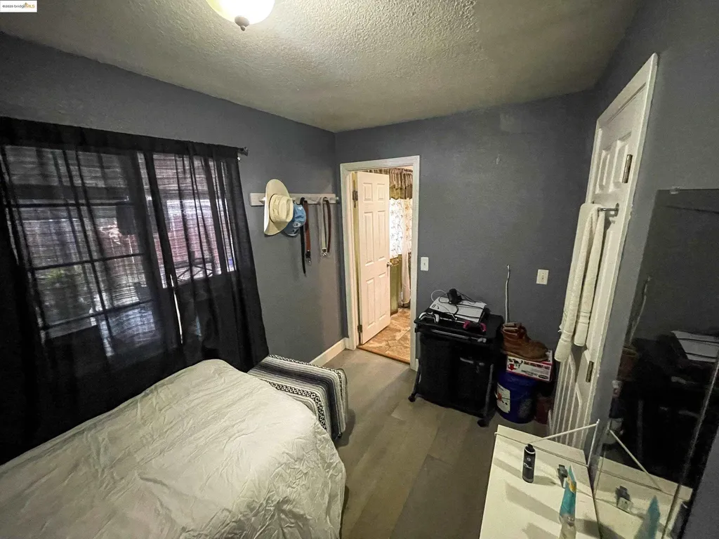 27777 12th Street Hayward CA 94544