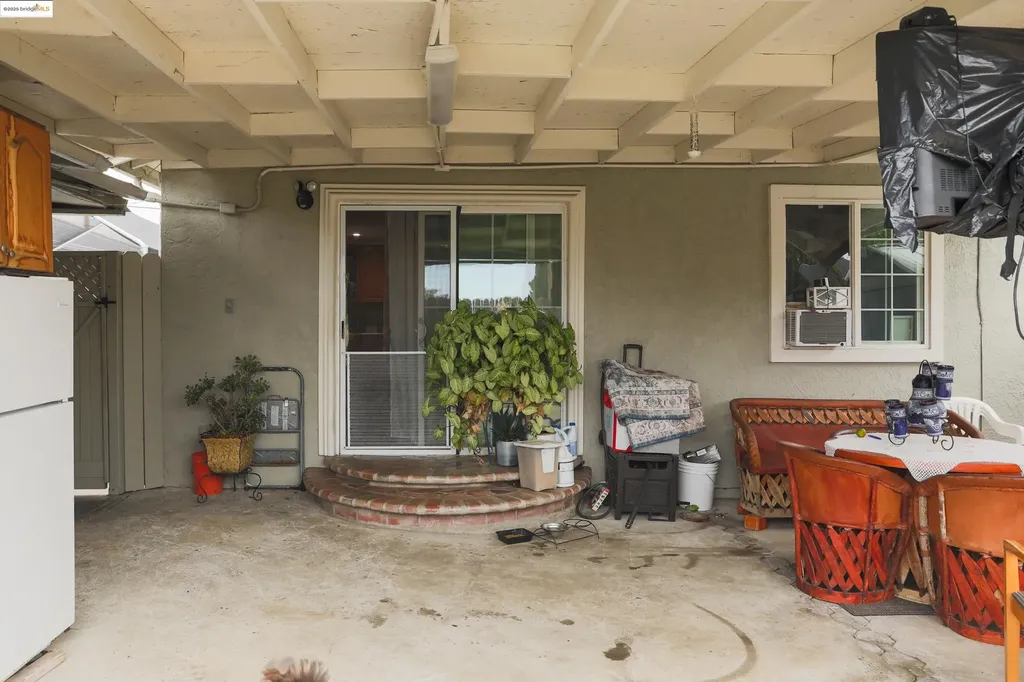 27777 12th Street Hayward CA 94544