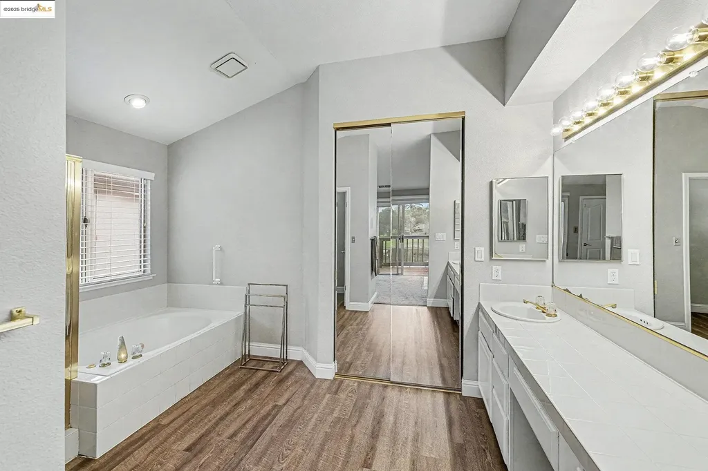 2127 Prestwick Drive Discovery Bay CA 94505