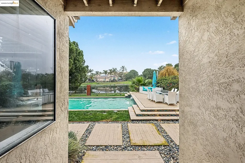 2127 Prestwick Drive Discovery Bay CA 94505