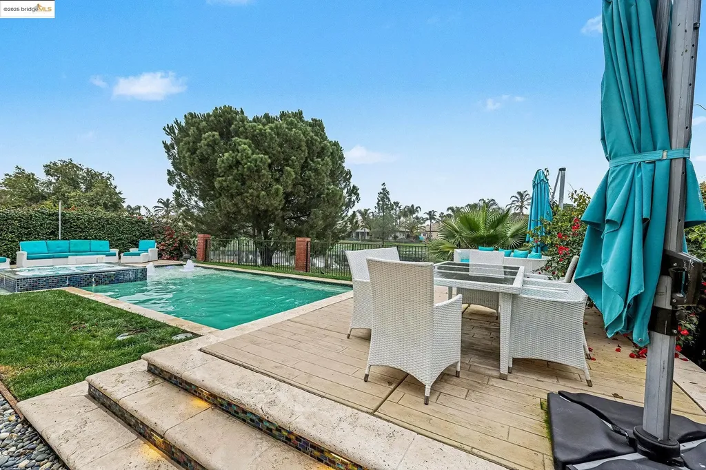 2127 Prestwick Drive Discovery Bay CA 94505