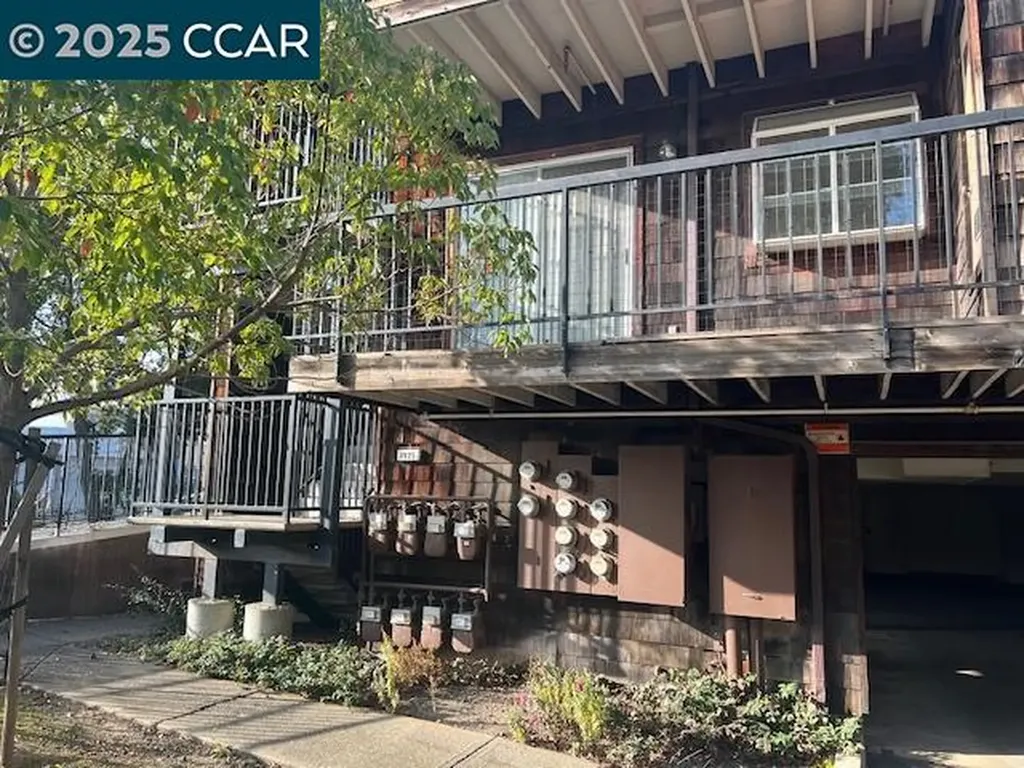 1975 Bonifacio Street Concord CA 94520
